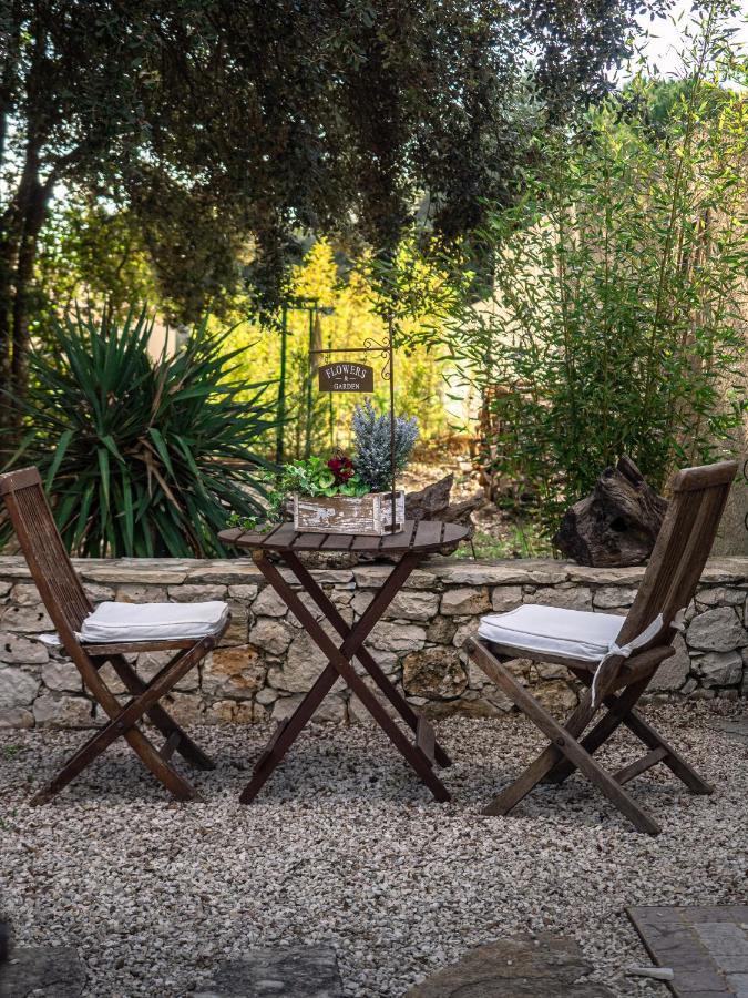 Garrigues-et-Sainte-EulalieLes Jardins D'Holi Proche Uzes住宿加早餐旅馆 外观 照片